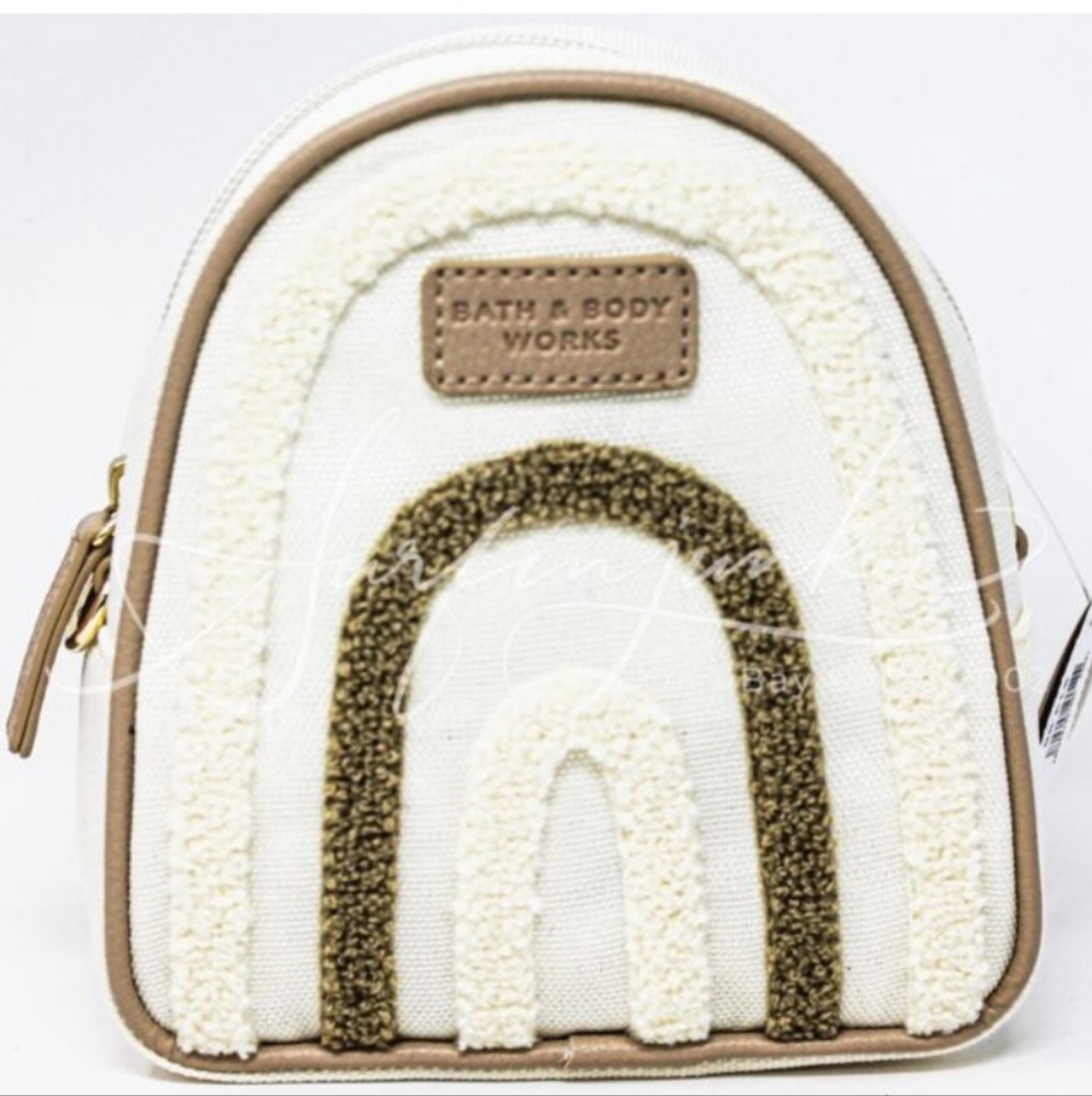 Crossbody 🌈